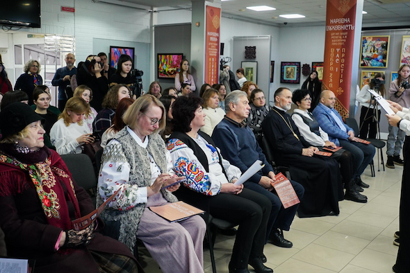 gnatyukartcenter.com